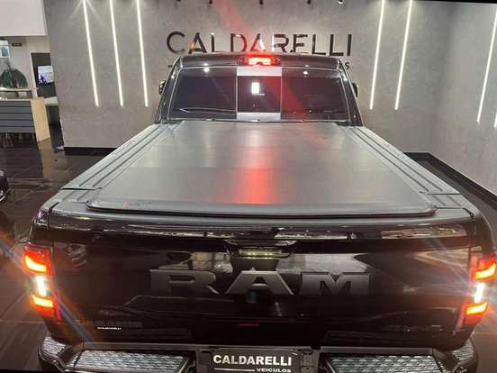 RAM-3500-6.7 I6 TURBO DIESEL LARAMIE CD 4X4 AUTOMÁTICO RAM-3500-2022