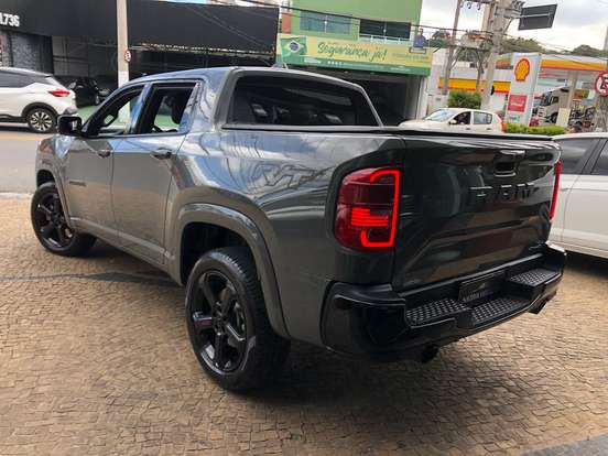 RAM-RAMPAGE-2.0 HURRICANE 4 TURBO GASOLINA R/T 4X4 AUTOMÁTICO RAM-RAMPAGE-2025