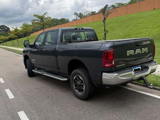 RAM-2500-6.7 I6 TURBO DIESEL LARAMIE CD 4X4 AUTOMÁTICO RAM-2500-2026