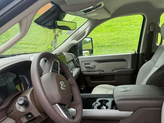 RAM-2500-6.7 I6 TURBO DIESEL LARAMIE CD 4X4 AUTOMÁTICO RAM-2500-2026