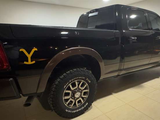 RAM-3500-6.7 I6 TURBO DIESEL LIMITED LONGHORN CD 4X4 AUTOMÁTICO RAM-3500-2022
