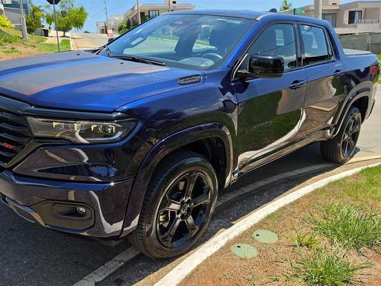 RAM-RAMPAGE-2.0 HURRICANE 4 TURBO GASOLINA R/T 4X4 AUTOMÁTICO RAM-RAMPAGE-2025