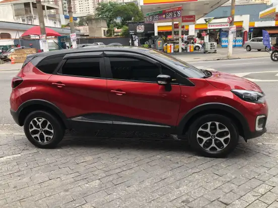 RENAULT-CAPTUR-2019