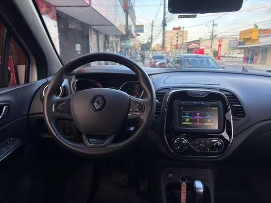 RENAULT-CAPTUR-1.6 16V SCE FLEX BOSE X-TRONIC RENAULT-CAPTUR-2019