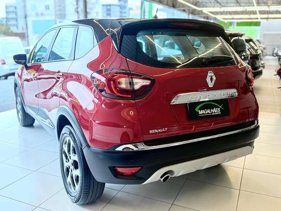 RENAULT-CAPTUR-2018