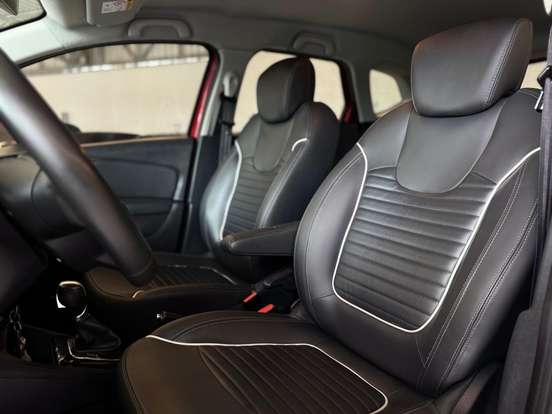 RENAULT-CAPTUR-2018