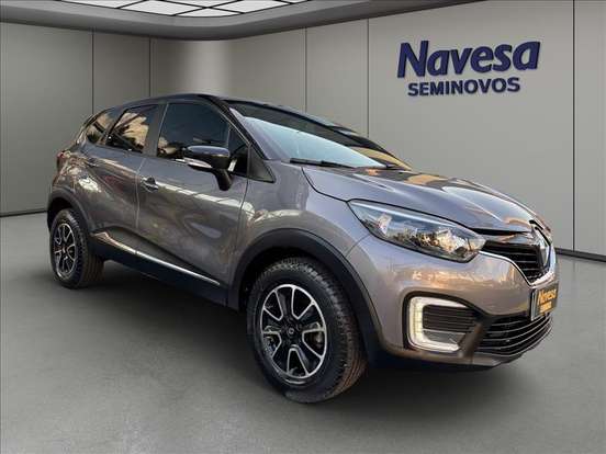 RENAULT-CAPTUR-2020