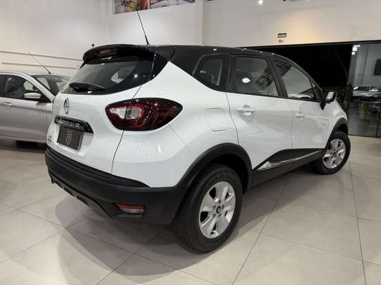 RENAULT-CAPTUR-2019
