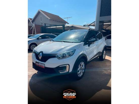 RENAULT-CAPTUR-2018