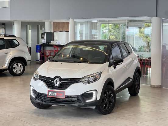 RENAULT-CAPTUR-2018