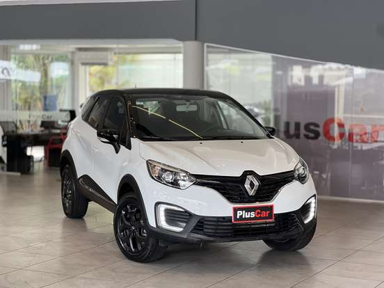 RENAULT-CAPTUR-2018