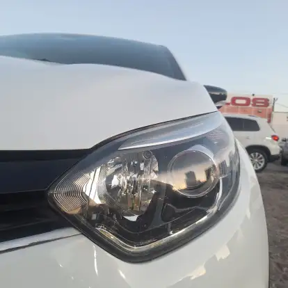 RENAULT-CAPTUR-2019