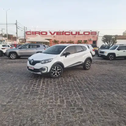 RENAULT-CAPTUR-2019