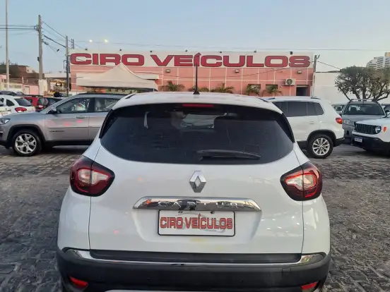 RENAULT-CAPTUR-2.0 16V HI-FLEX INTENSE AUTOMÁTICO RENAULT-CAPTUR-2019