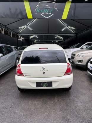 RENAULT-CLIO-2012