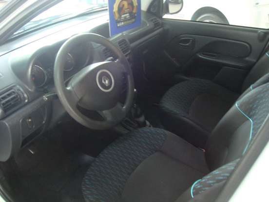 RENAULT-CLIO-1.0 EXPRESSION 16V FLEX 4P MANUAL RENAULT-CLIO-2015
