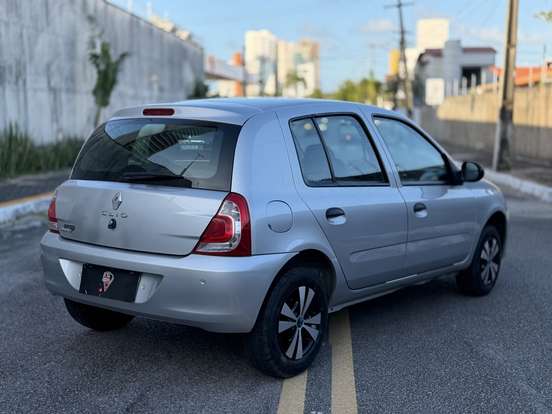 RENAULT-CLIO-1.0 EXPRESSION 16V FLEX 4P MANUAL RENAULT-CLIO-2013