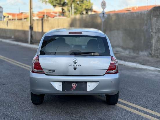 RENAULT-CLIO-1.0 EXPRESSION 16V FLEX 4P MANUAL RENAULT-CLIO-2013