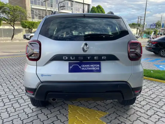 RENAULT-DUSTER-2024