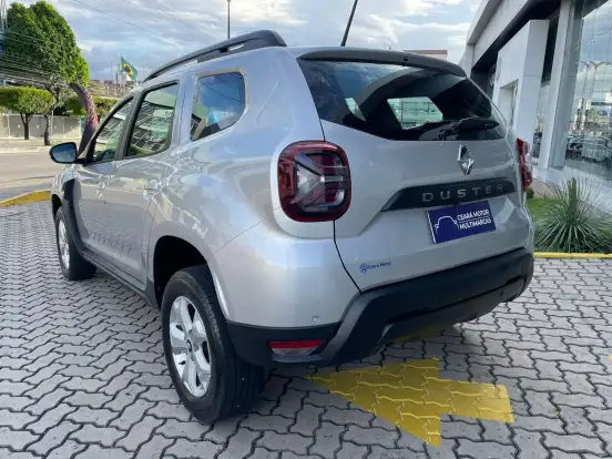 RENAULT-DUSTER-2024