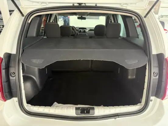 RENAULT-DUSTER-2012
