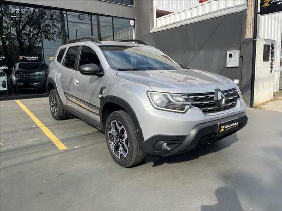 RENAULT-DUSTER-2023