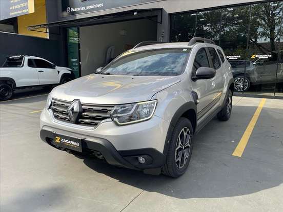 RENAULT-DUSTER-2023