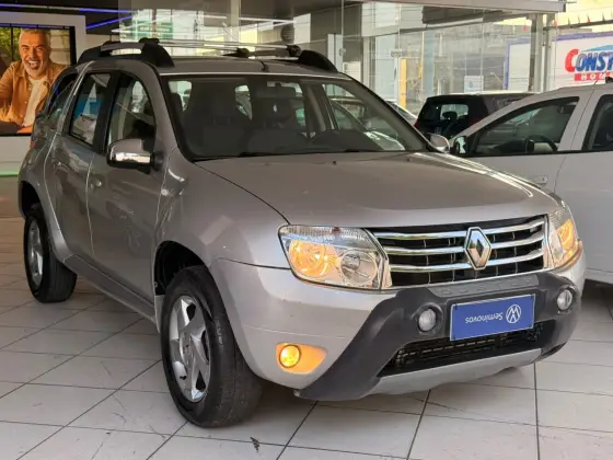 RENAULT DUSTER 2.0 DYNAMIQUE 4X2 16V FLEX 4P AUTOMÁTICO