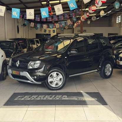 RENAULT-DUSTER-2015