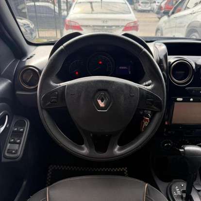 RENAULT-DUSTER-2015