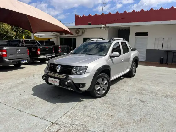RENAULT DUSTER OROCH 1.6 16V FLEX DYNAMIQUE 4P MANUAL