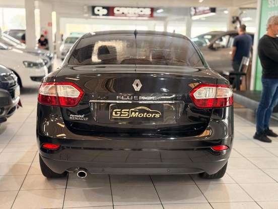 RENAULT-FLUENCE-2015