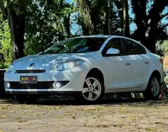 RENAULT FLUENCE 2.0 DYNAMIQUE 16V FLEX 4P AUTOMÁTICO RENAULT FLUENCE 2.0 DYNAMIQUE 16V FLEX 4P AUTOMÁTICO