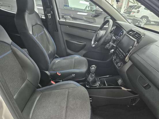 RENAULT-KWID-1.0 12V SCE FLEX INTENSE MANUAL RENAULT-KWID-2025