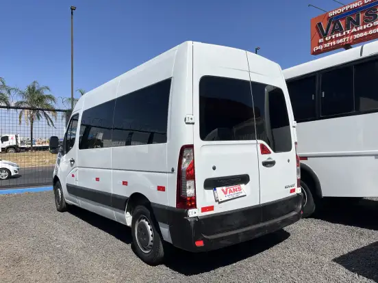 RENAULT-MASTER-2.3 DCI MINIBUS EXECUTIVE L3H2 16 LUGARES 16V DIESEL 4P MANUAL RENAULT-MASTER-2016