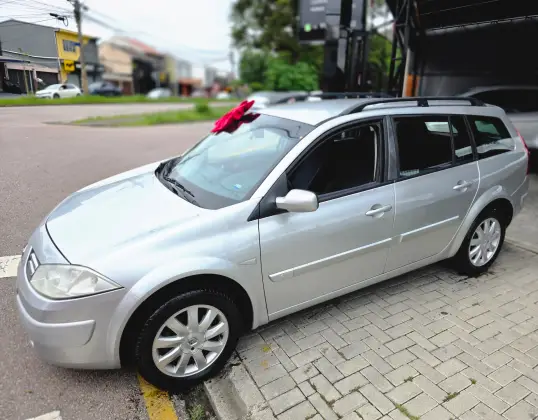 RENAULT MEGANE 1.6 DYNAMIQUE GRAND TOUR 16V FLEX 4P MANUAL
