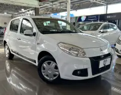 RENAULT SANDERO 1.0 EXPRESSION 16V FLEX 4P MANUAL RENAULT SANDERO 1.0 EXPRESSION 16V FLEX 4P MANUAL