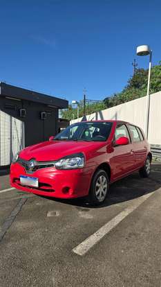 RENAULT-CLIO-2015