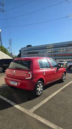 RENAULT-CLIO-2015