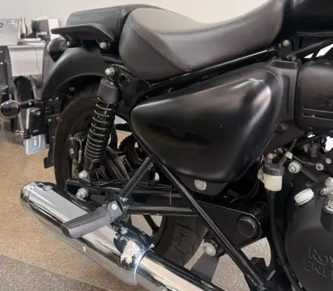 ROYAL ENFIELD-METEOR 350 STELLAR-2023