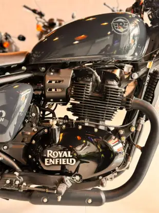 ROYAL ENFIELD-SHOTGUN 650 PLASMA BLUE-2025
