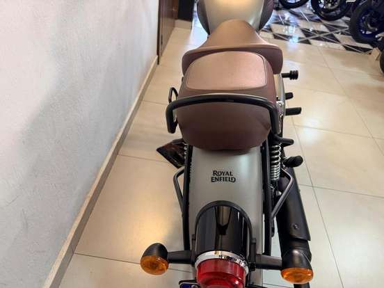 ROYAL ENFIELD-CLASSIC 350 DARK-2023