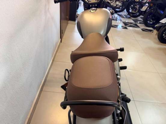 ROYAL ENFIELD-CLASSIC 350 DARK-2023