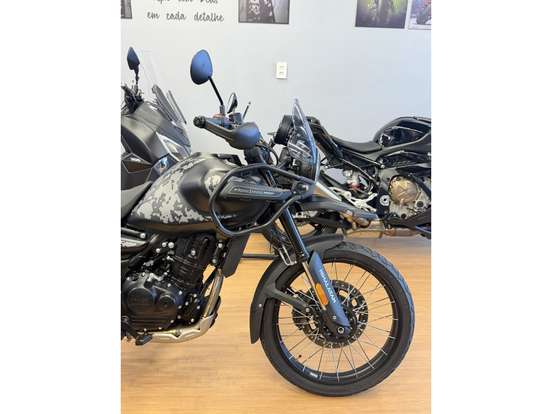 ROYAL ENFIELD-HIMALAYAN 450 HANLE BLACK-2026