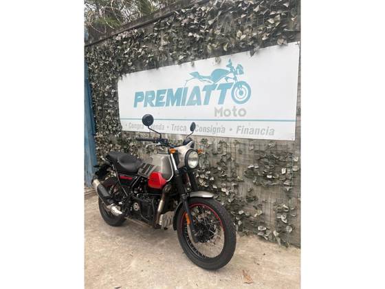 ROYAL ENFIELD SCRAM 411 