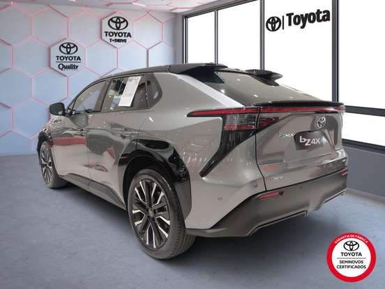 TOYOTA-BZ4X-2026