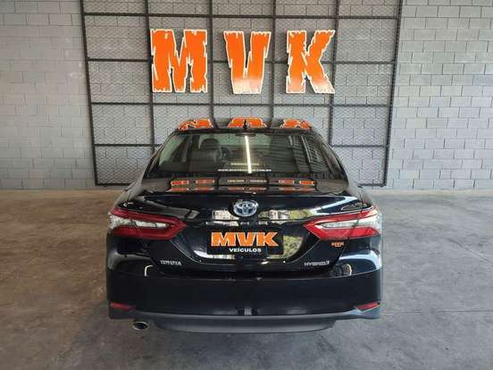 TOYOTA-CAMRY-2022