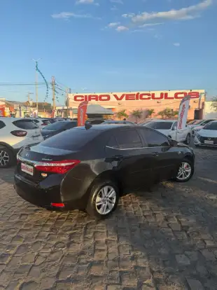TOYOTA-COROLLA-2015