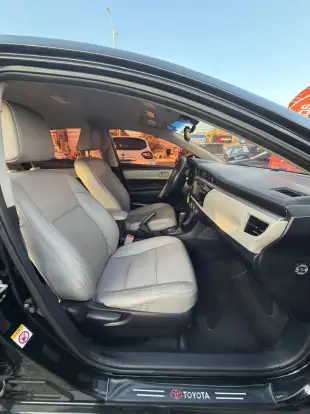 TOYOTA-COROLLA-2015