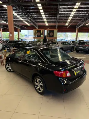 TOYOTA-COROLLA-2010